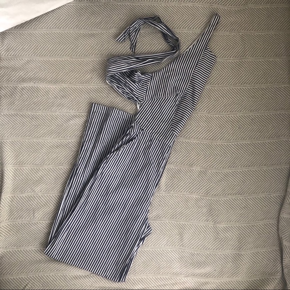Martin Grant knotted halter jumpsuit romper - Picture 5 of 10
